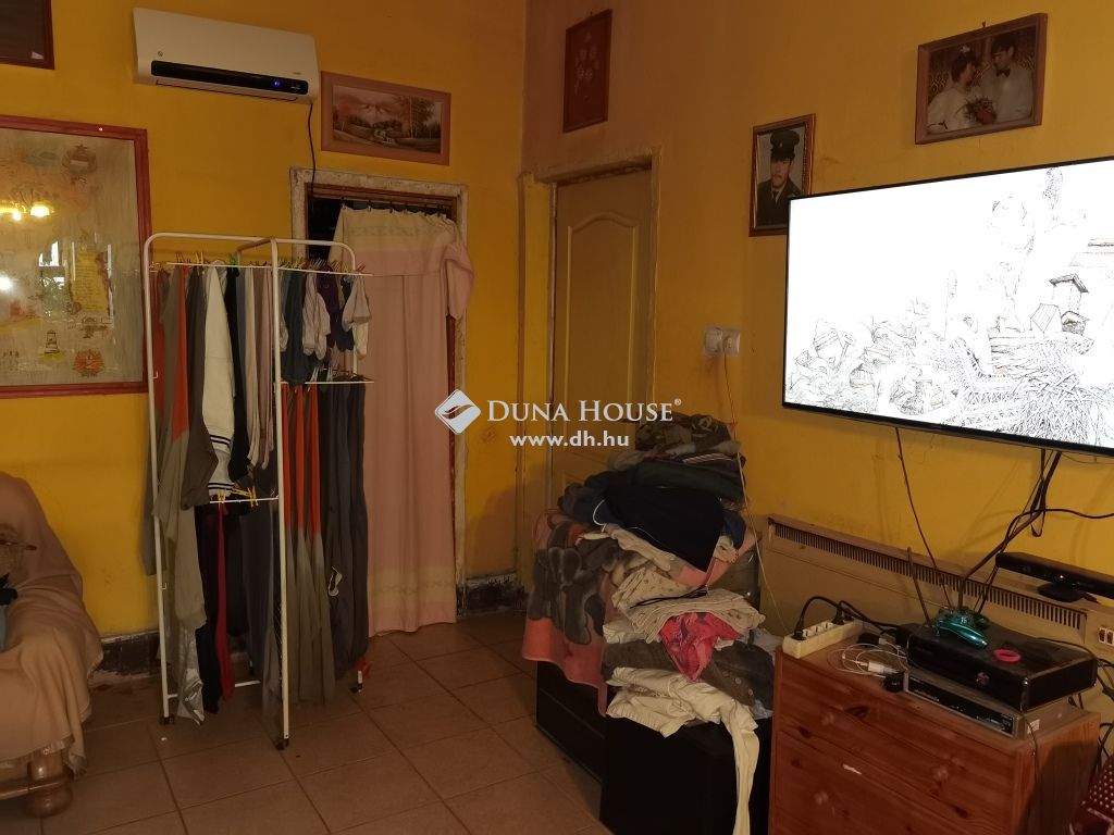 Pusztaszabolcs – Falu szélén